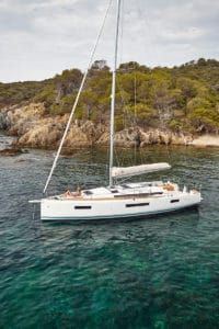 Sun-Odyssey_440-Bertrand_DUQUENNE-MOUILLAGE-AU-CHOIX-P3
