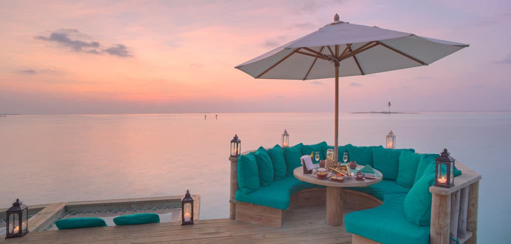 GLM_Over-Water-Bar-Outer-Deck-At-Sunset